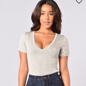 Fashion nova grey bodysuit T-shirt  size small